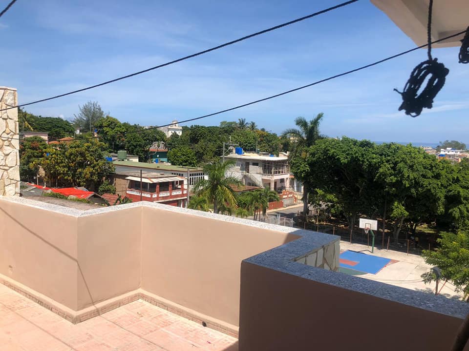 Biplanta con Vista al Mar