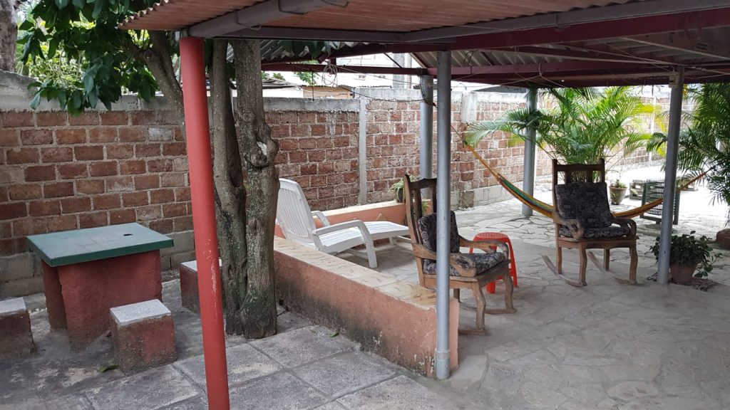 Casa Biplanta, Lawton. La Habana. Cuba. Casa #687