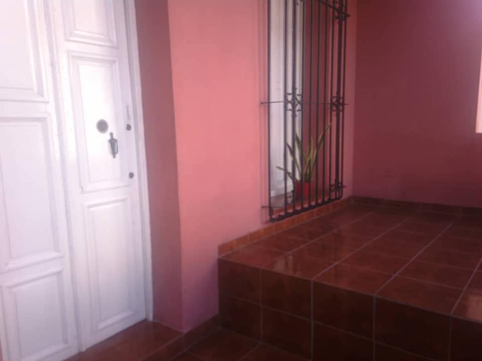 Casa Biplanta, Lawton. La Habana. Cuba. Casa #687
