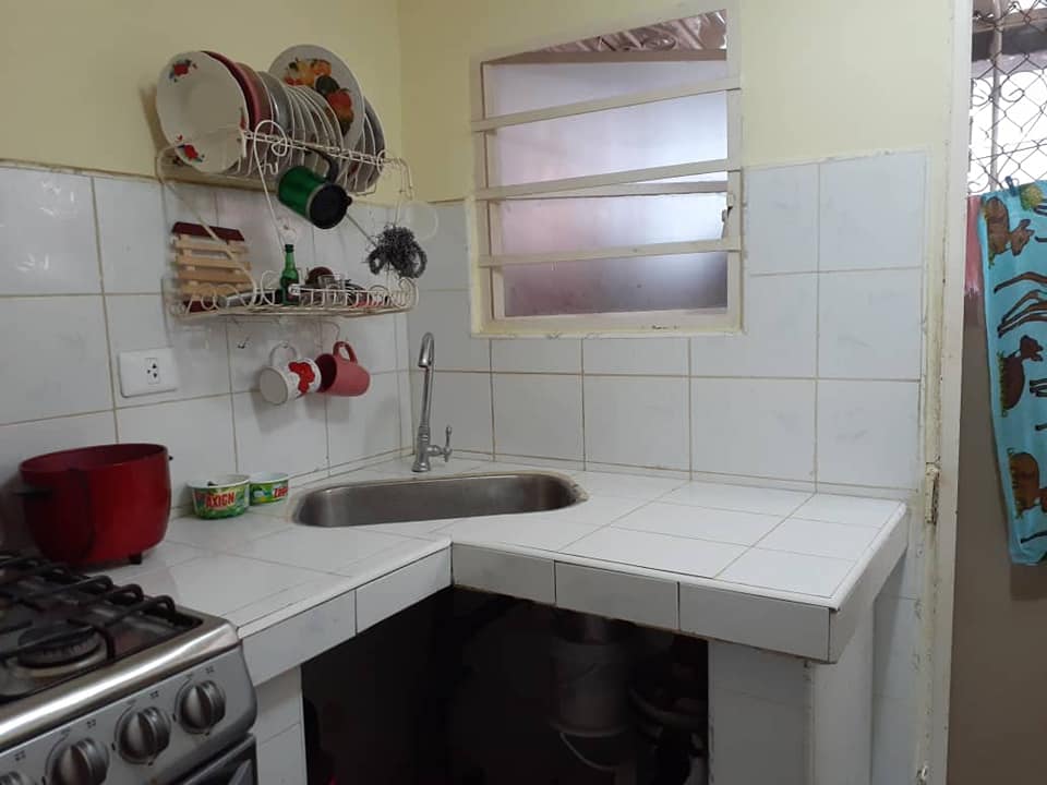 Casa para negocio en La Habana Vieja 5/4