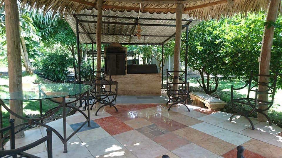Vendo casa de 3/4, amplia y cómoda, independiente, con garaje en Marianao