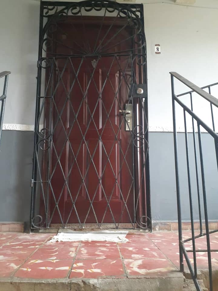 Casa para negocio en La Habana Vieja 5/4